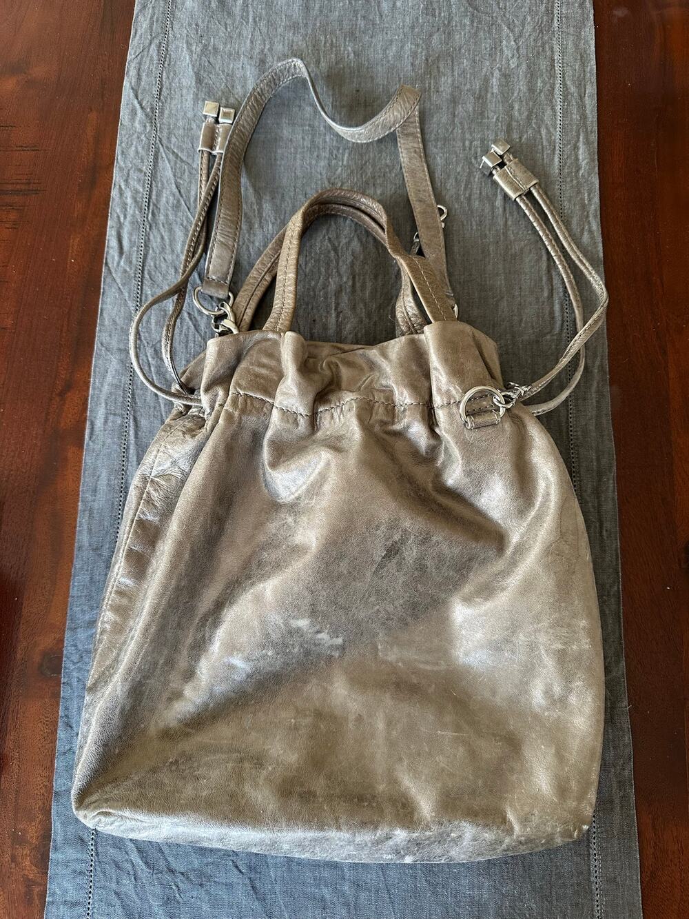 MICHAEL KORS Metallic LEATHER bag Drawstring HOBO bucket taupe chain shoulder